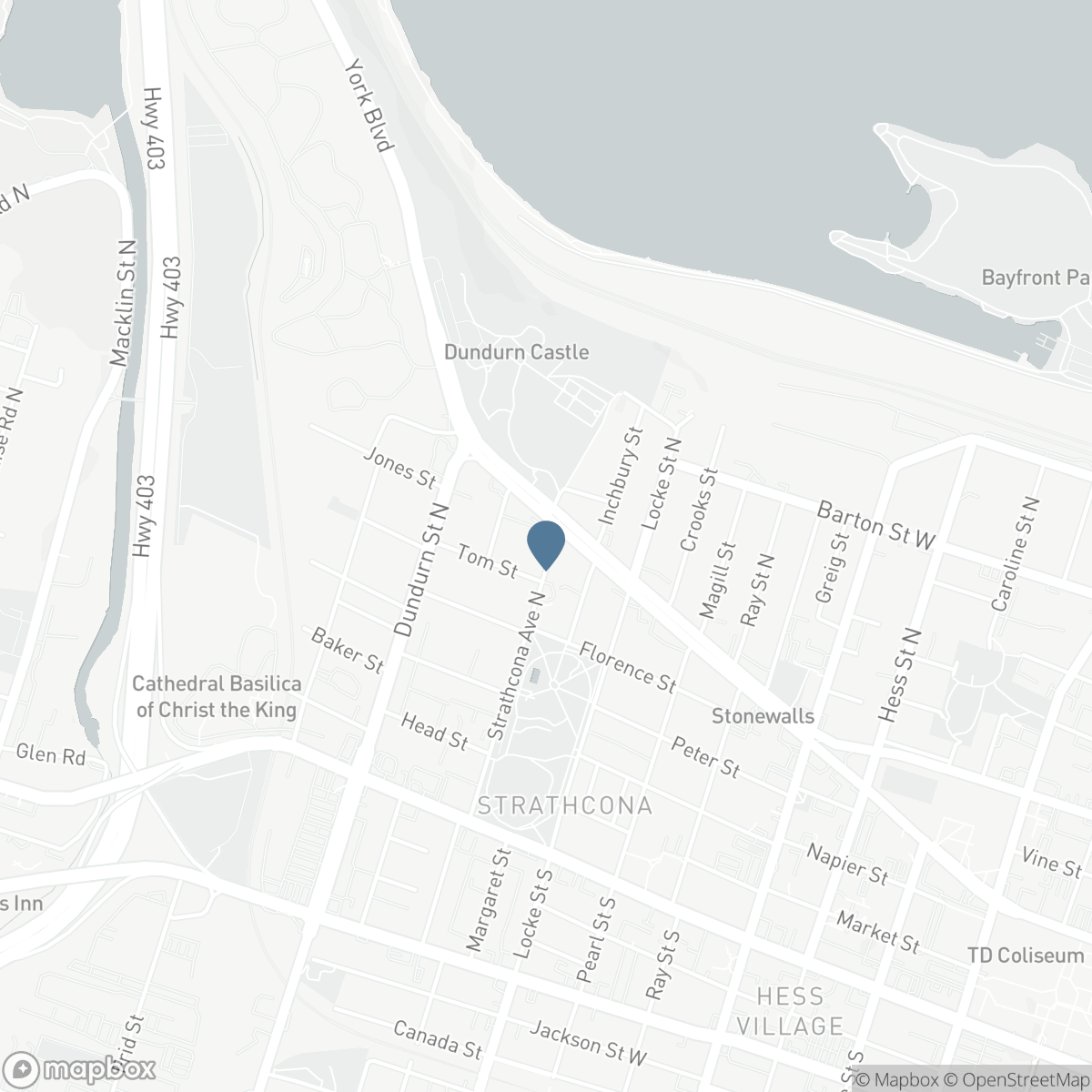 153 STRATHCONA Avenue N, Hamilton, Ontario L8R 3C4